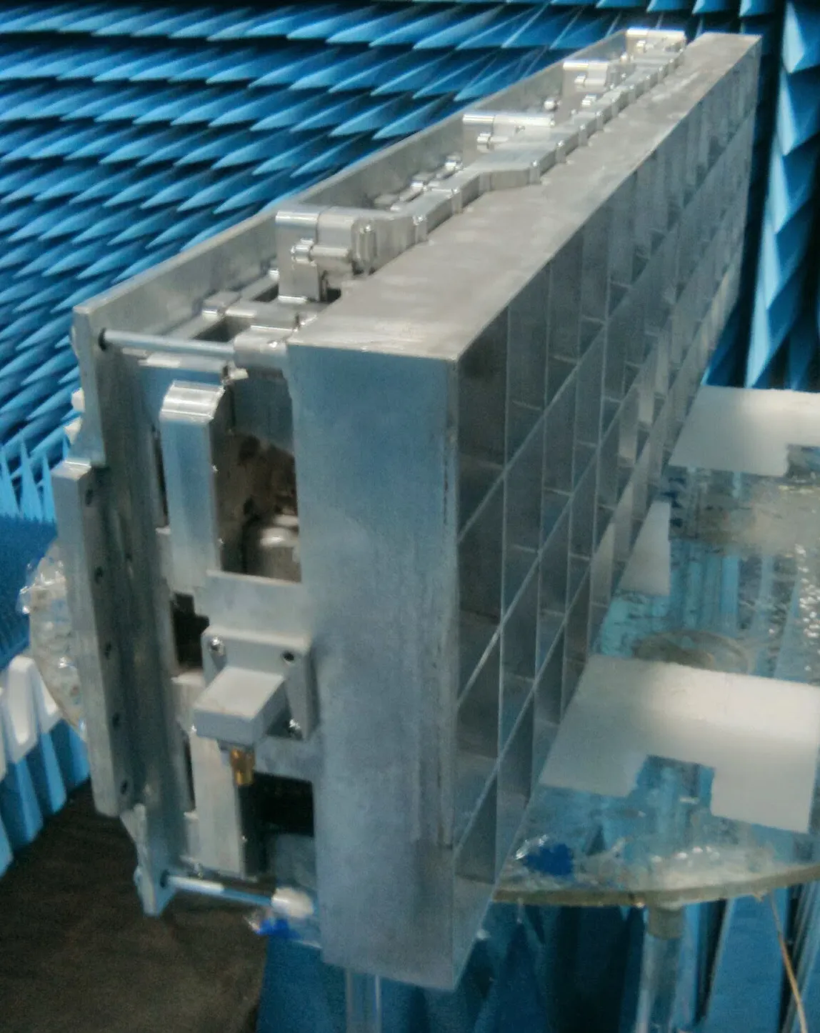 Fig. 2. Side view of the array